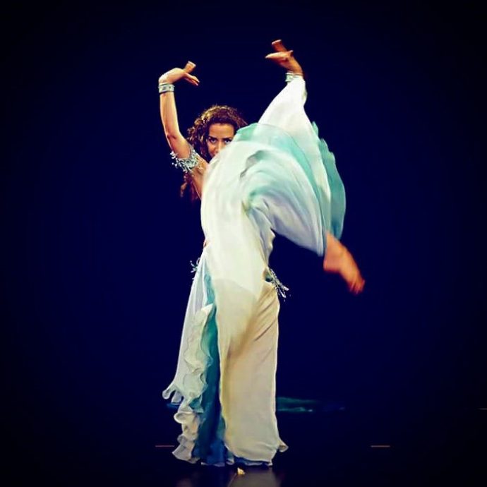 Résultat de recherche d'images pour "danse marocaine humour"